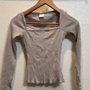 Women's Ribbed Long Sleeve Top